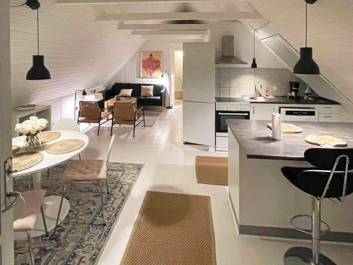 4 Person Holiday Home In B Rkop ボルコップ エクステリア 写真