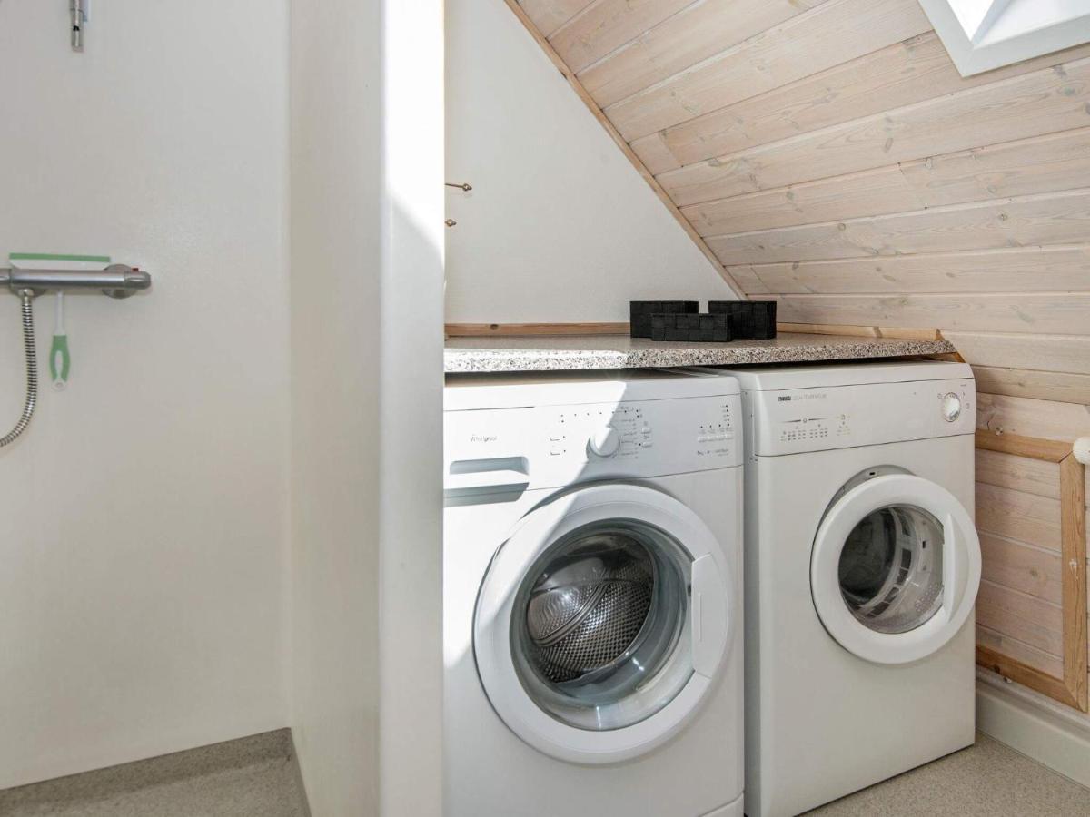 4 Person Holiday Home In B Rkop ボルコップ エクステリア 写真
