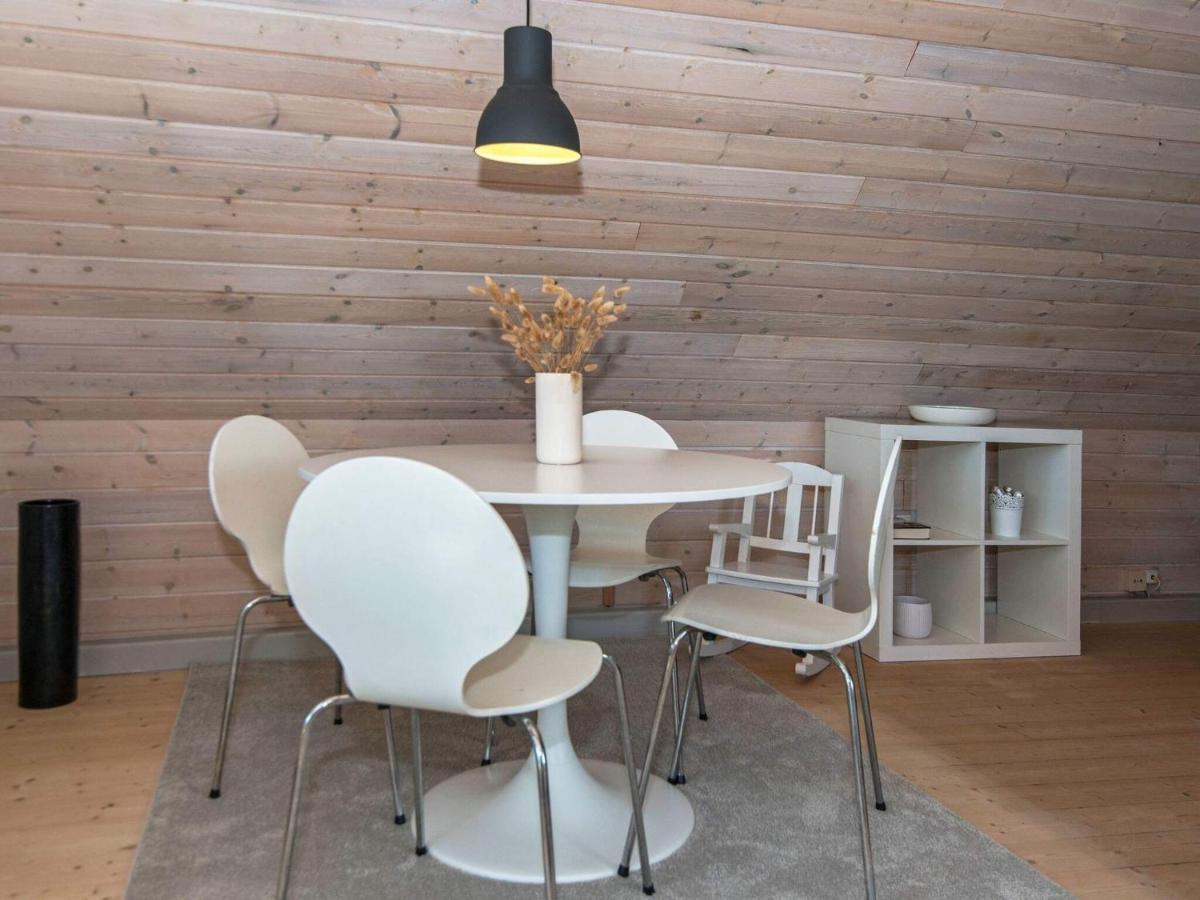 4 Person Holiday Home In B Rkop ボルコップ エクステリア 写真